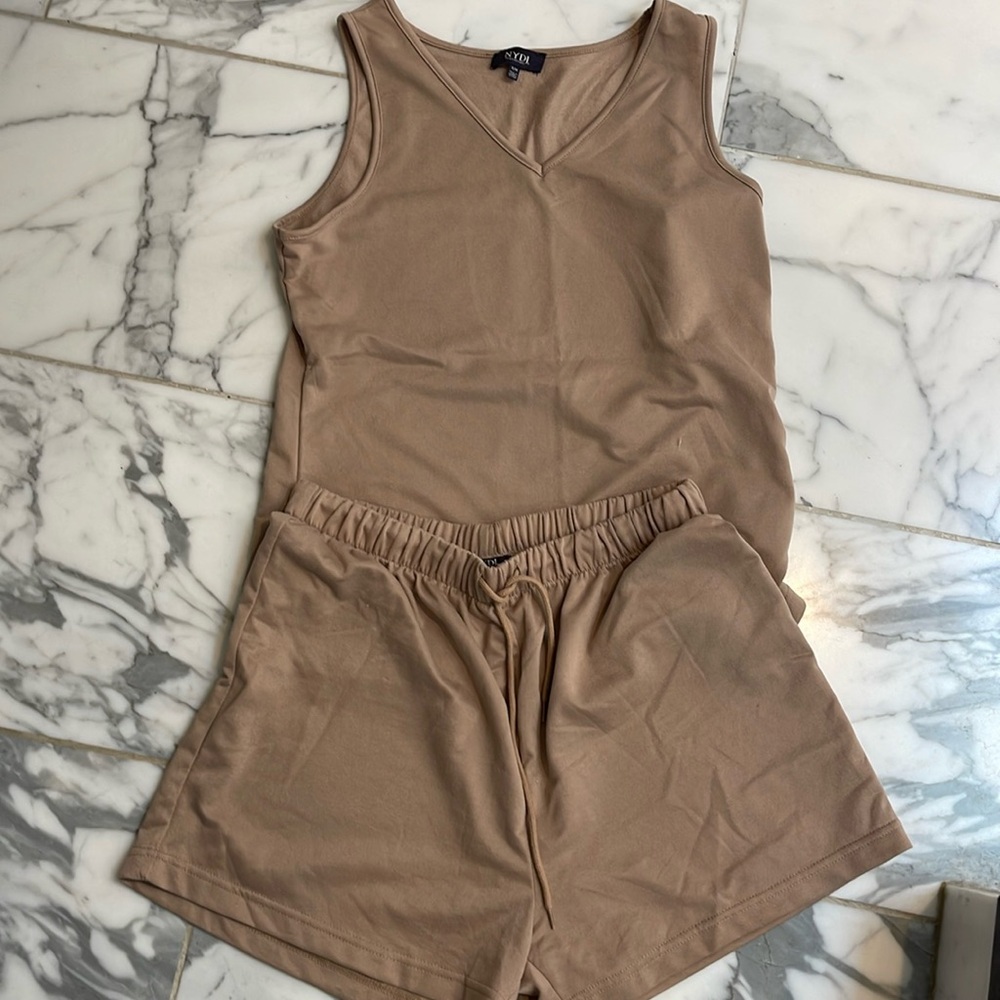 NYDJ lounge wear set, shorts and tank size S/M
